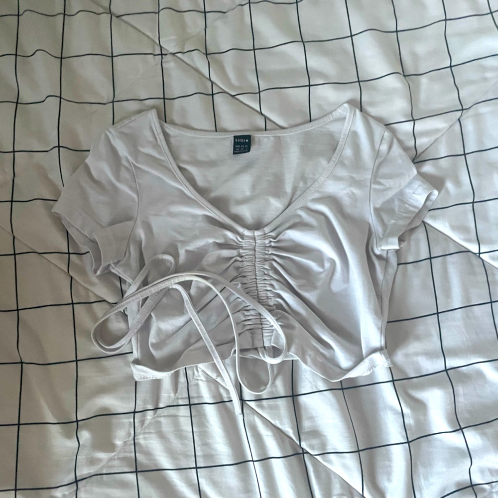 White scrunched V-neck crop top